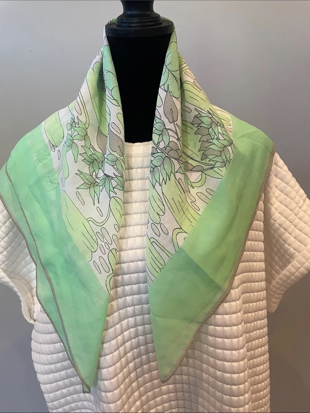 Light Green Floral  Neck Scarf vintage like new